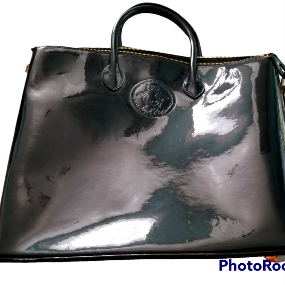 Abigail Riggs patent zip top travel bag, top handle. Big size. Ask.